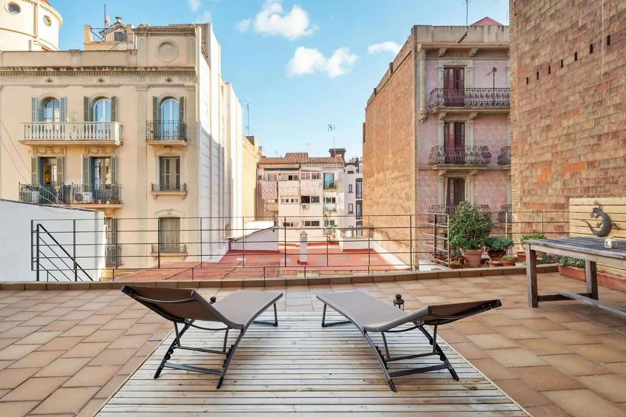 Amazing 3 Bedroom Apartment With Terrace In Poble-Sec Barcelona 0*,